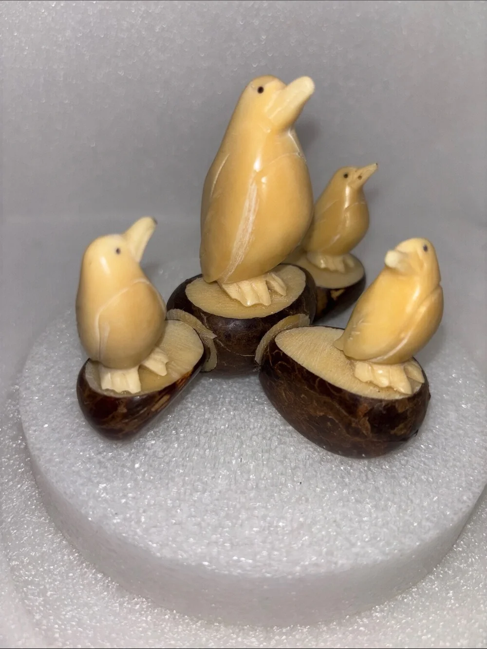 Penguin Set Of 4 Figurine TAGUA NUT figurine Antarctica King